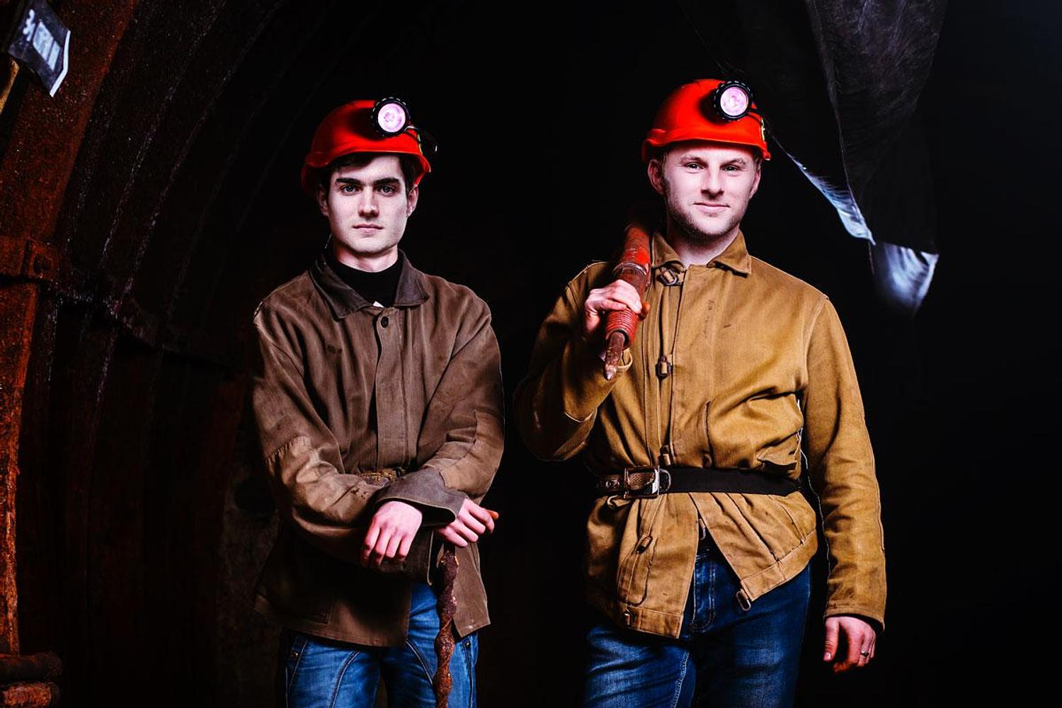 The Two Colins get ready to mine some crypto.